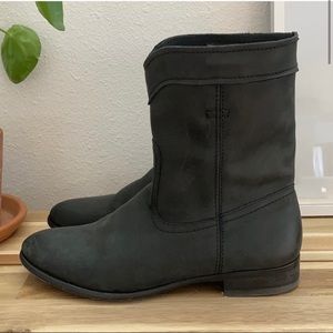 Frye Cara Boots